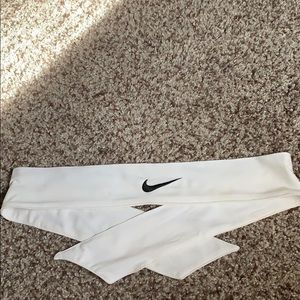 Nike headband
